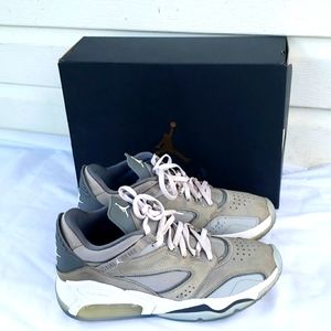 EUC NIKE Men's Jordan Point Lane!!!